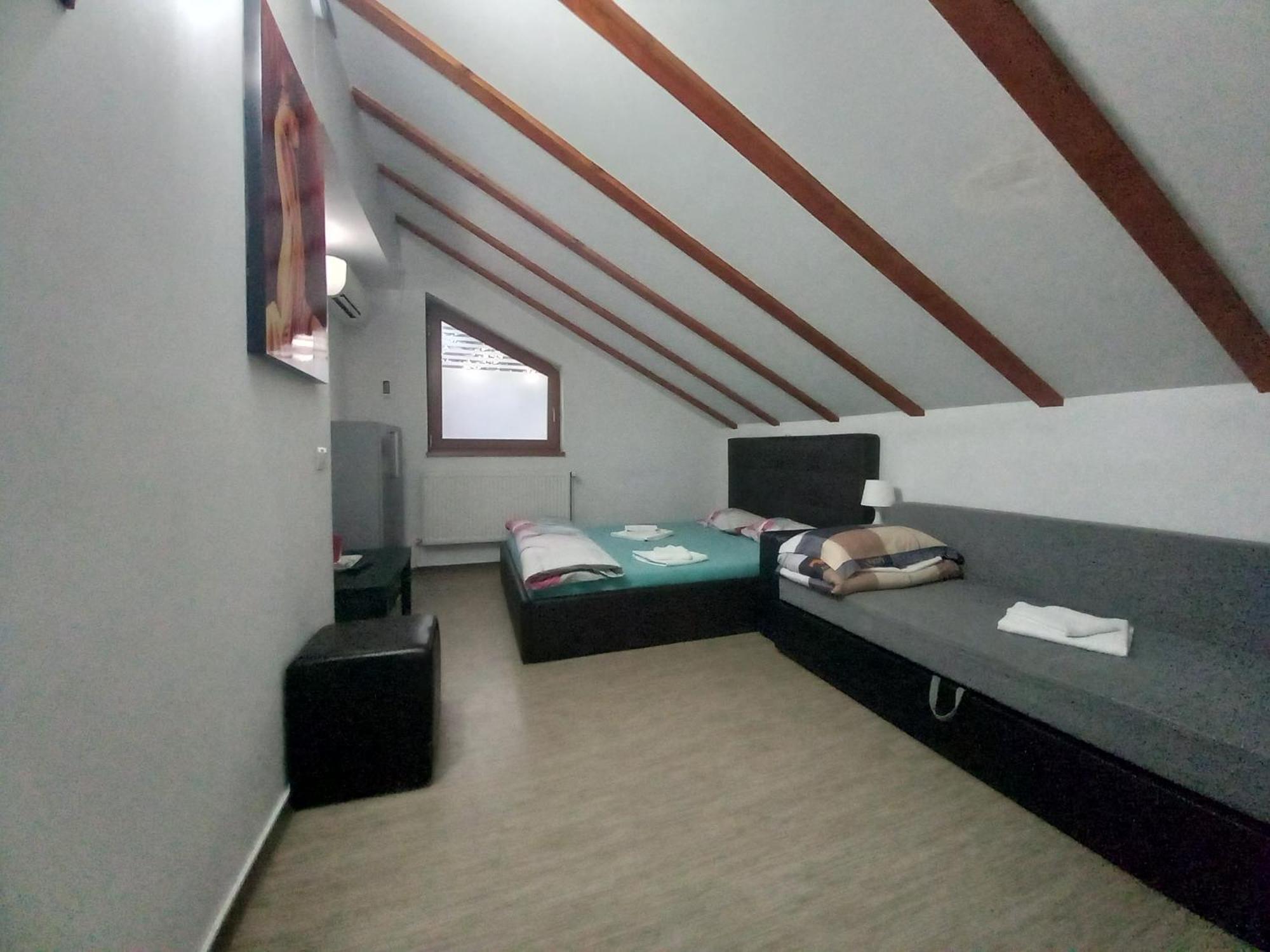 Guest house Zorba 3*