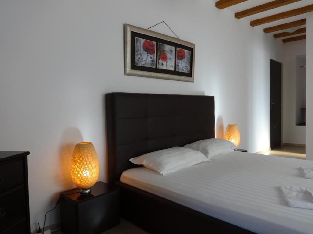 Guest house Zorba Bucharest