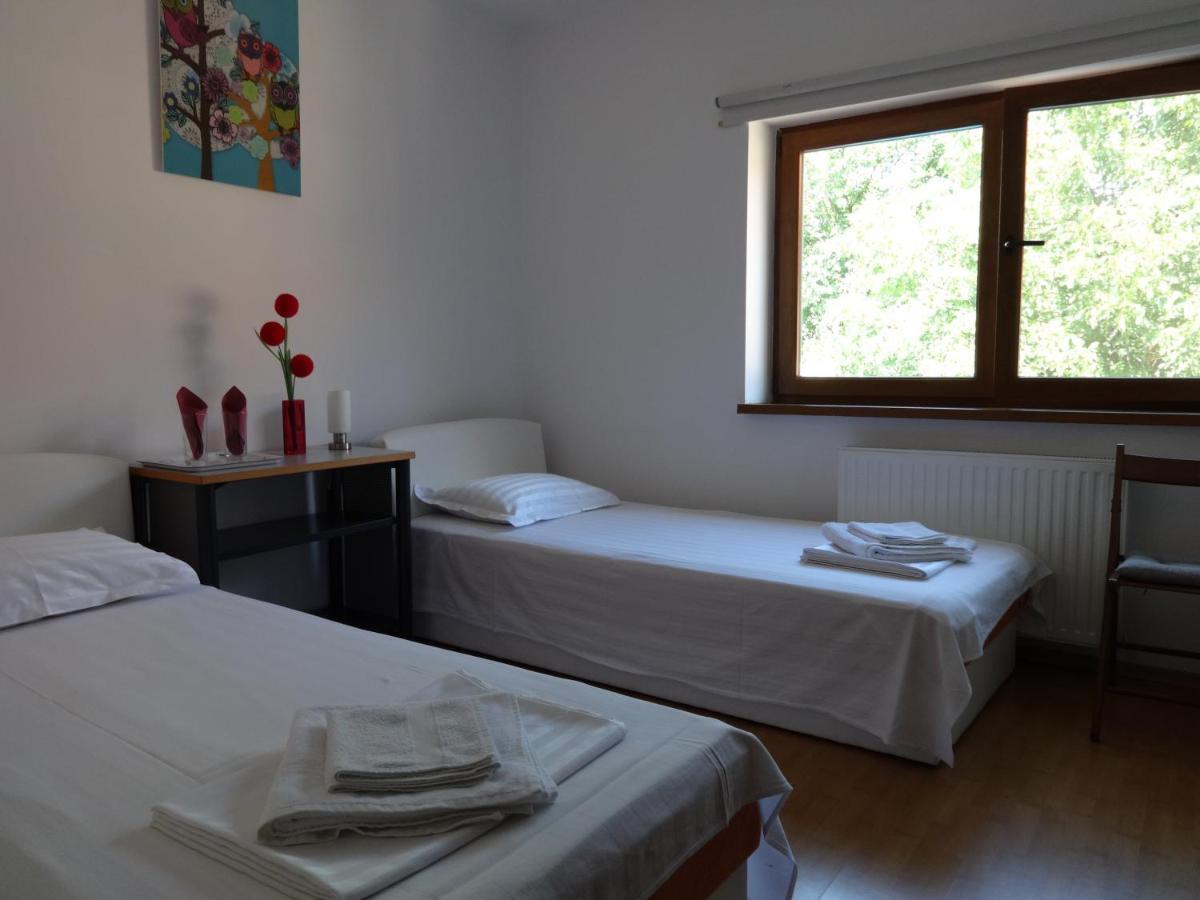 Zorba 3* Bucharest